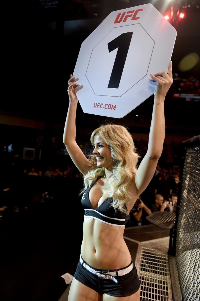 Octagon girl Jhenny Andrade
