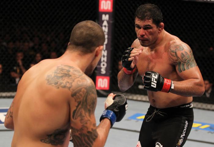 Ex-campeão interino dos pesos-pesados do Ultimate, a lenda Rodrigo Minotauro marcou presença em três edições na cidade: o histórico UFC 134, o UFC 153 e o UFC 190.