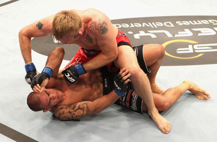 Te Huna vs. Gustafsson