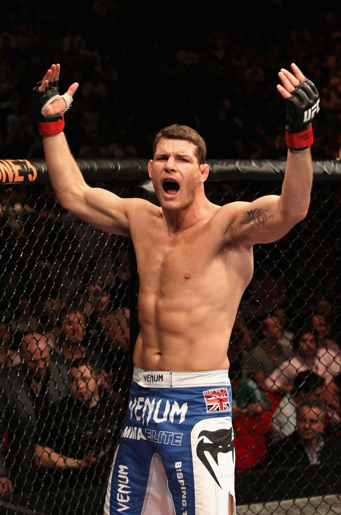 Michael Bisping celebrates his win
