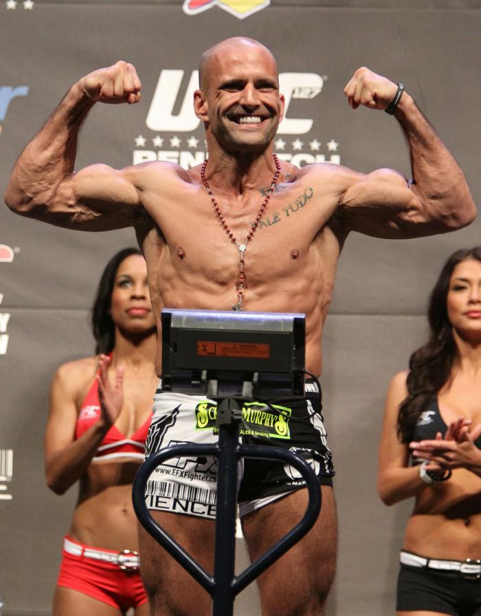 UFC 127 Weigh-in: Jason Reinhardt