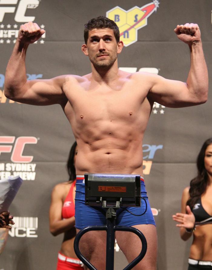 UFC 127 Weigh-in: Tom Blackledge