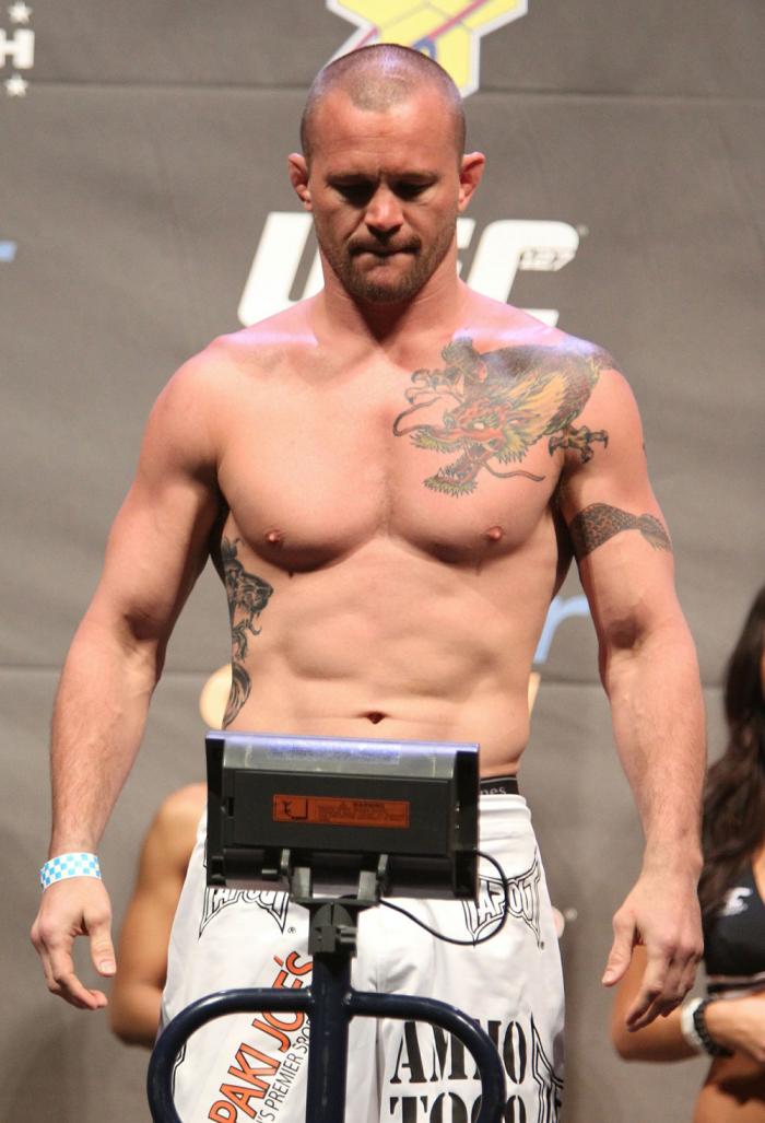 UFC 127 Weigh-in: Chris Lytle
