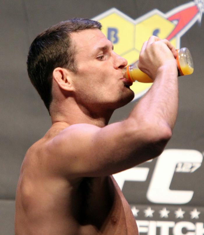 UFC 127 Weigh-in: Michael Bisping