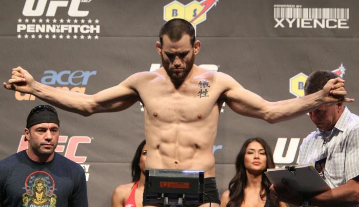 UFC 127 Weigh-in: Jon Fitch