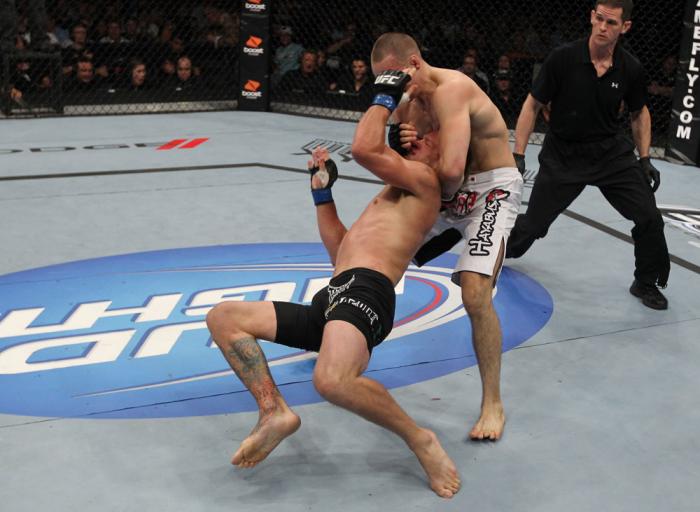 UFC 133: MacDonald vs. Pyle