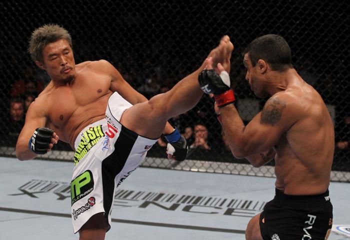 UFC 133: Belfort vs. Akiyama
