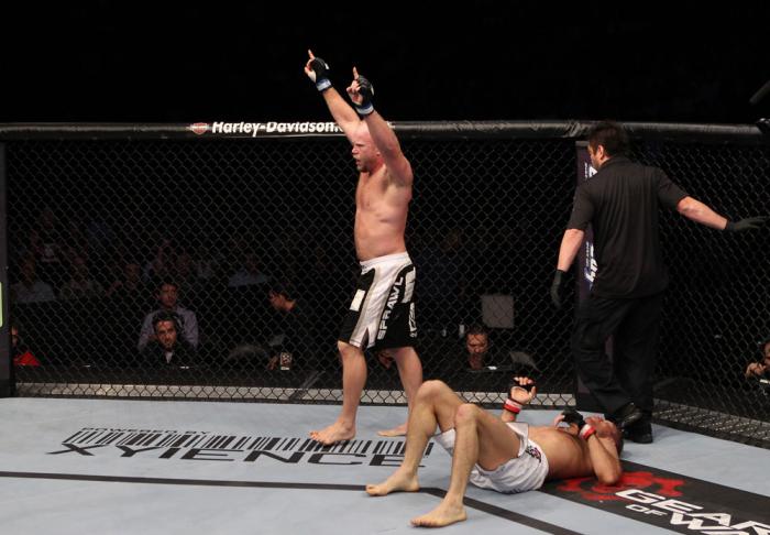 Tim Boetsch celebrates his win