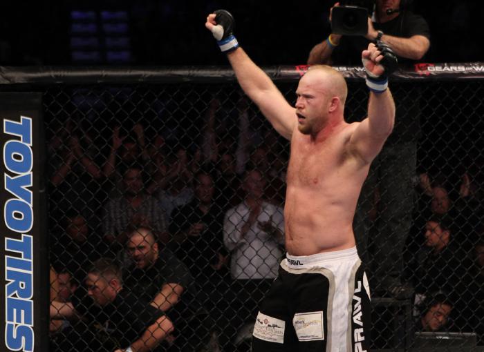 Tim Boetsch celebrates his win