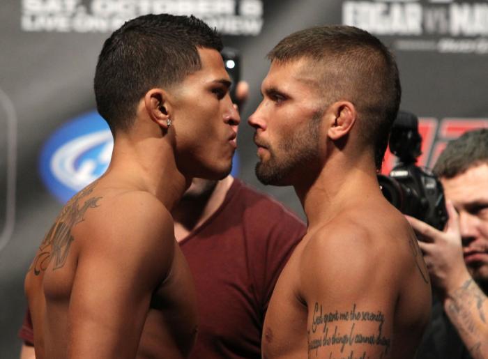 Anthony Pettis vs Jeremy Stephens