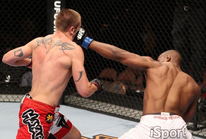 Dustin Jacoby vs Clifford Starks