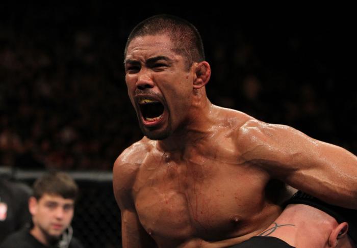 Mark Munoz celebrates