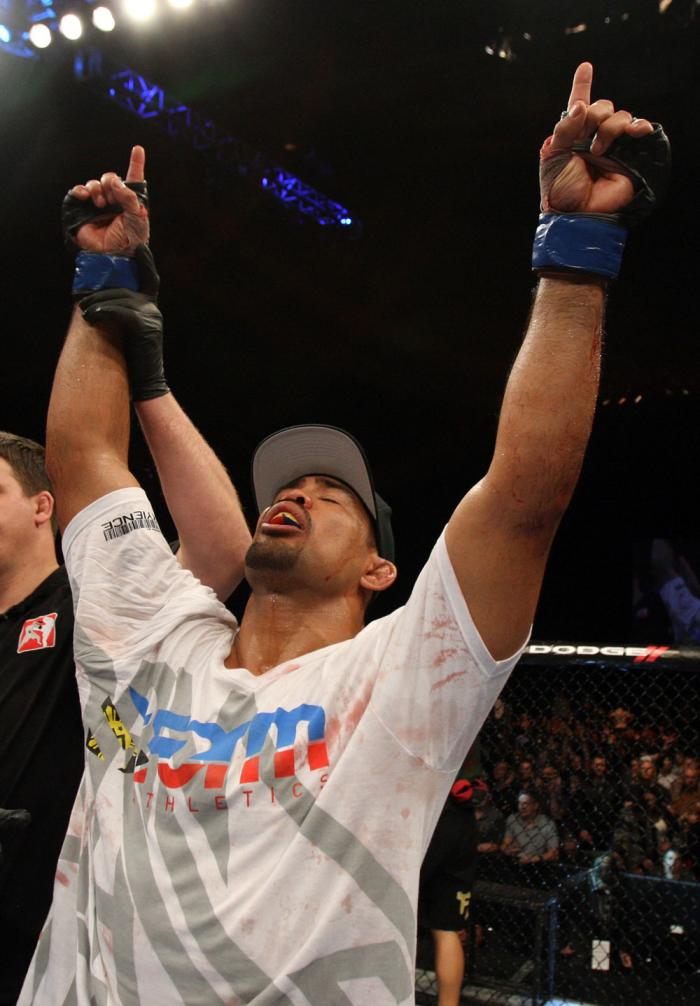 Mark Munoz