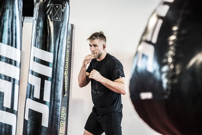 Alexander Gustafsson prepares for UFC 232 at the UFC Performance Institute