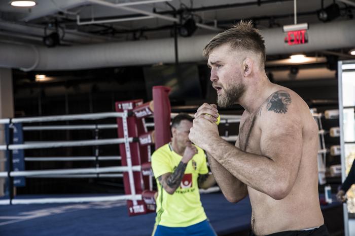 Alexander Gustafsson prepares for UFC 232 at the UFC Performance Institute
