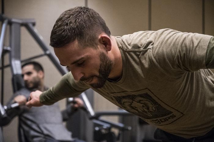 UFC 232 Chad Mendes late workout