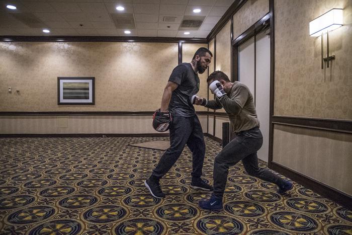 UFC 232 Chad Mendes late workout