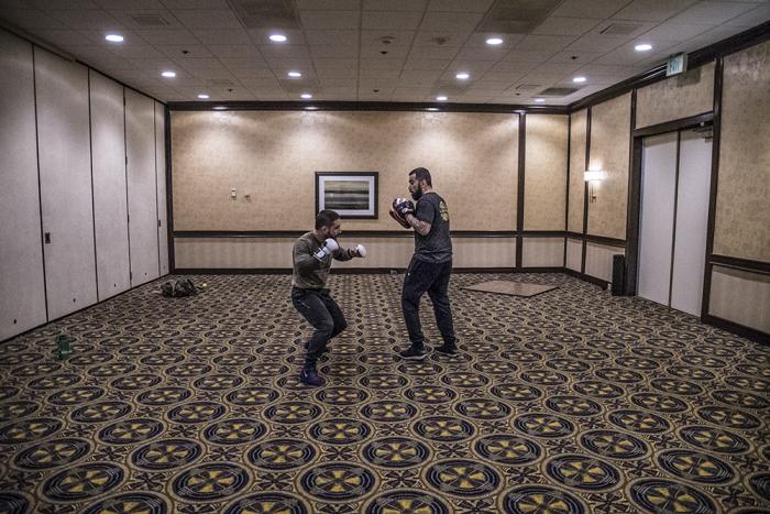 UFC 232 Chad Mendes late workout