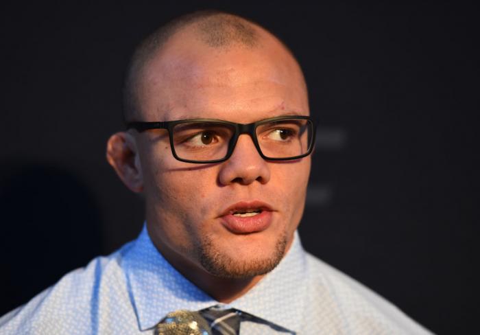 CHICAGO, ILLINOIS - JUNE 07: Anthony Smith interacts with media during the UFC 225 Ultimate Media Day at the United Center on June 7, 2018 in Chicago, Illinois. (Photo by Josh Hedges/Zuffa LLC/Zuffa LLC via Getty Images)