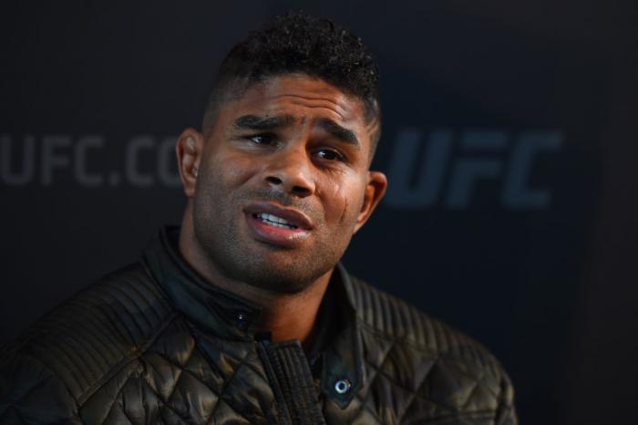 CHICAGO, ILLINOIS - JUNE 07: Alistair Overeem of The Netherlands interacts with media during the UFC 225 Ultimate Media Day at the United Center on June 7, 2018 in Chicago, Illinois. (Photo by Josh Hedges/Zuffa LLC/Zuffa LLC via Getty Images)