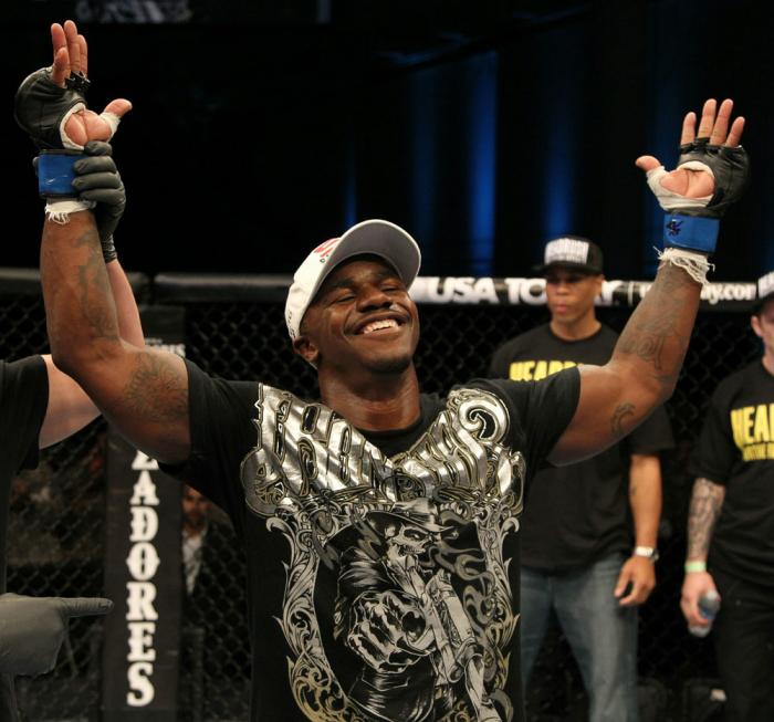 Melvin Guillard celebrates his win over Evan Dunham