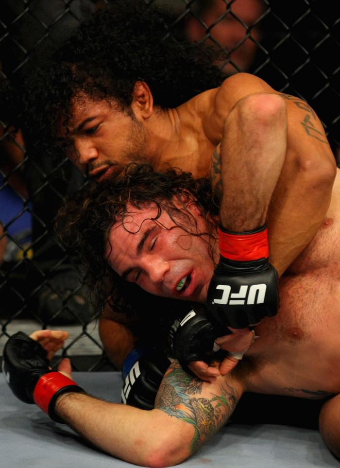 Benson Henderson vs Clay Guida