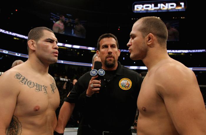 Junior dos Santos vs Cain Velasquez