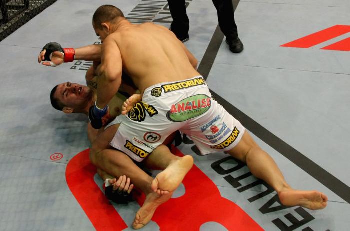Junior dos Santos vs Cain Velasquez