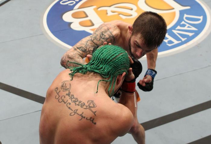 Johnny Bedford vs Louis Gaudinot