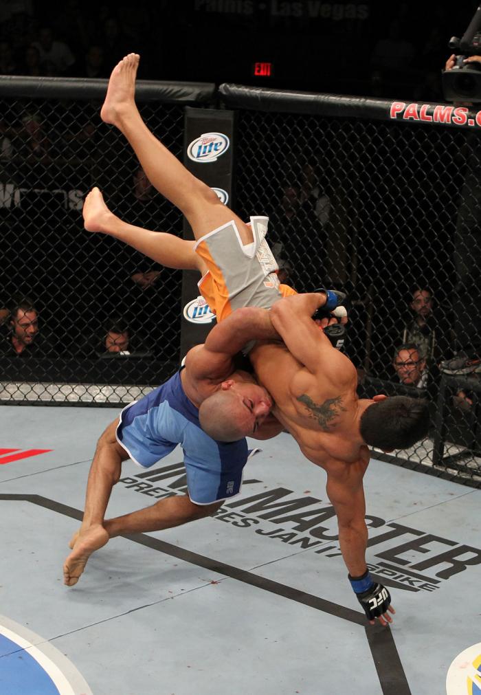 Diego Brandao vs Dennis Bermudez