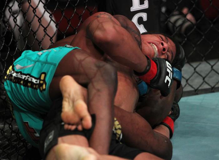 Mackens Semerzier vs Alex Caceres