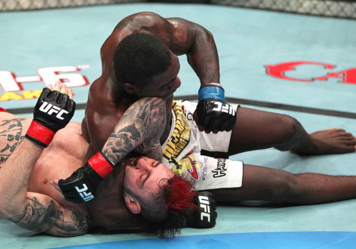 Anthony Johnson vs Dan Hardy