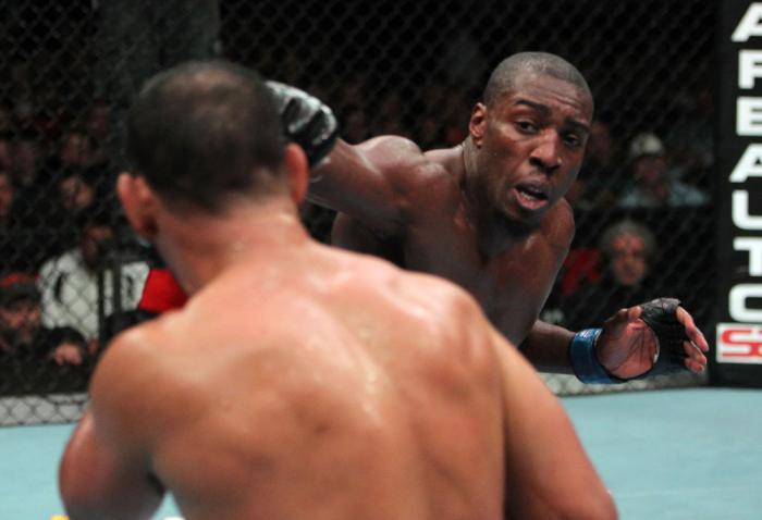 Phil Davis vs Antonio Rogerio Nogueira