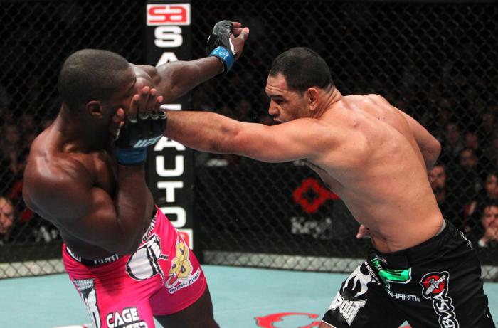 Phil Davis vs Antonio Rogerio Nogueira