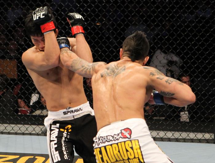 Takeya Mizugaki vs Reuben Duran