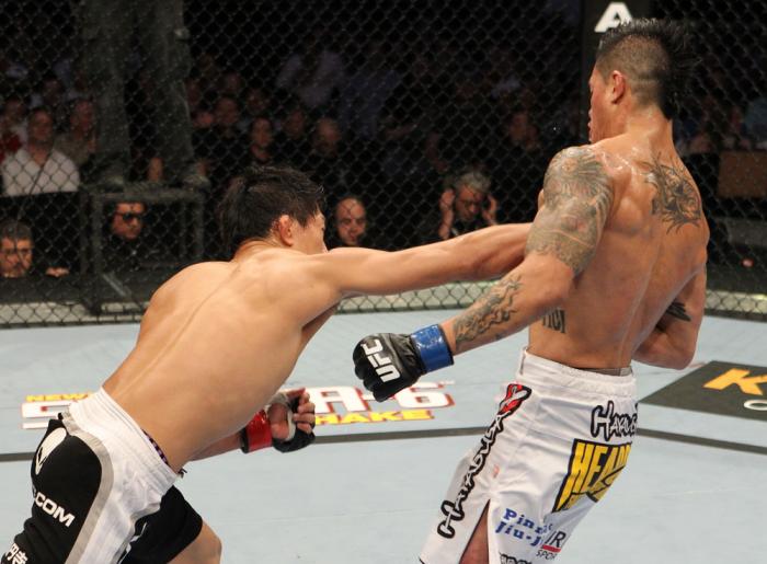 Takeya Mizugaki vs Reuben Duran