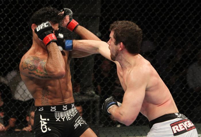 Shane Roller vs Thiago Tavares