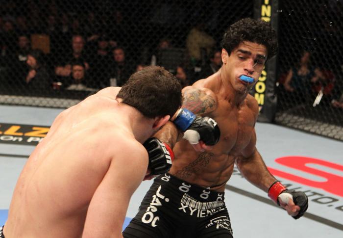Shane Roller vs Thiago Tavares