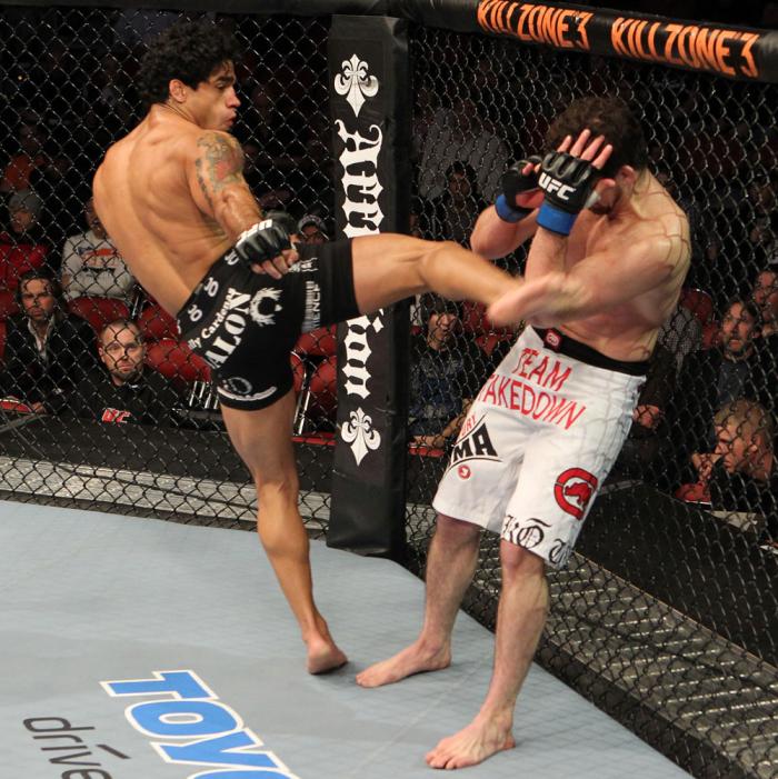 Shane Roller vs Thiago Tavares