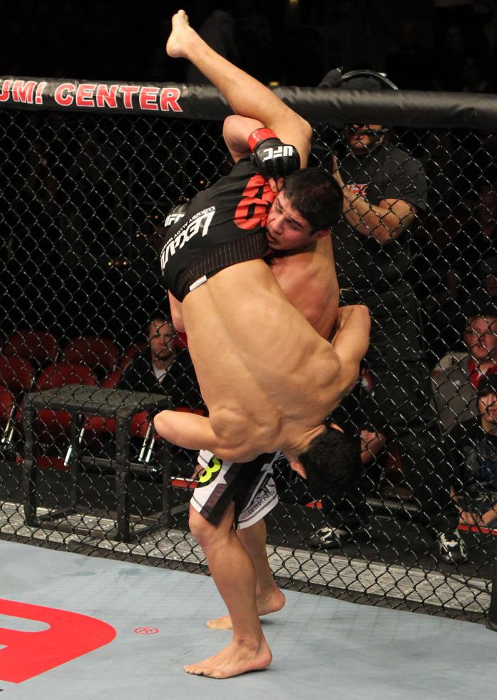 Danny Castillo vs Joe Stevenson