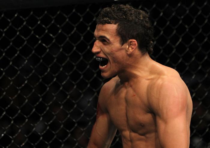 Charles Oliveira
