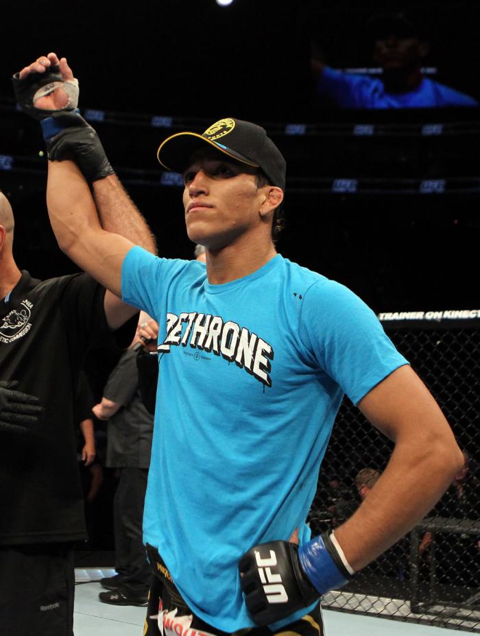 Charles Oliveira