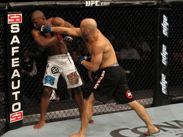 Rich Attonito vs Daniel Roberts