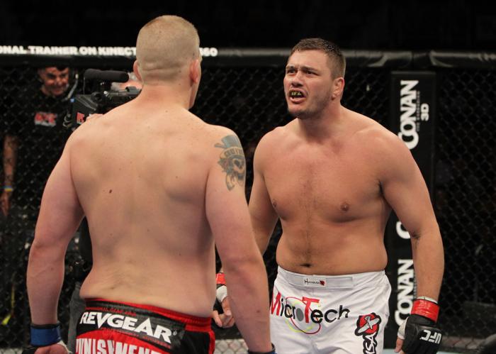 Matt Mitrione vs Christian Morecraft