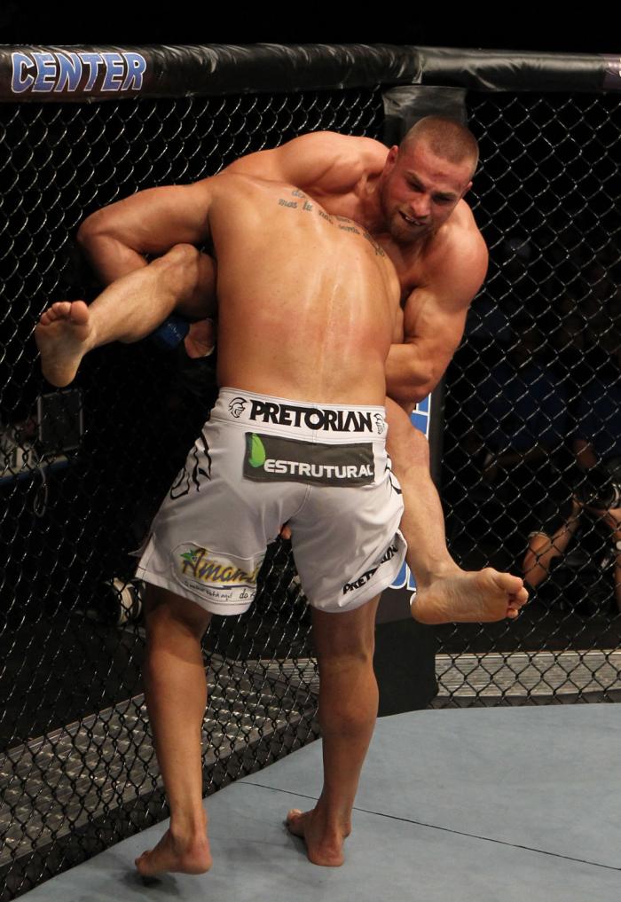 Ronny Markes vs Karlos Vemola