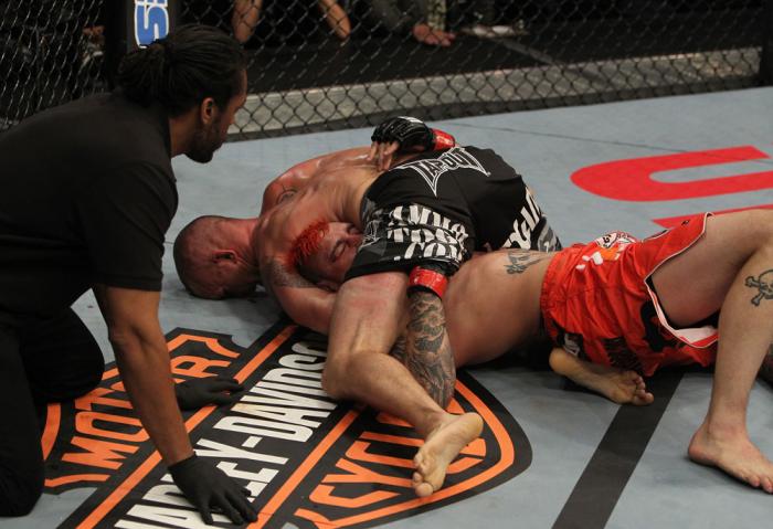 Chris Lytle vs Dan Hardy
