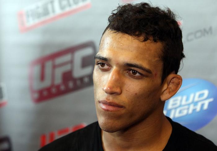 Charles Oliveira