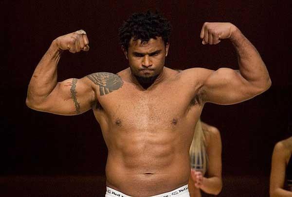 UFC 70: Nations Collide Weigh-In: Assuerio Silva
