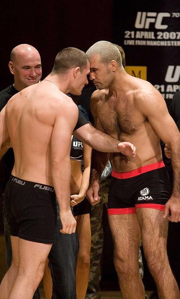 UFC 70: Nations Collide Weigh-In: Michael Bisping & Elvis Sinosic