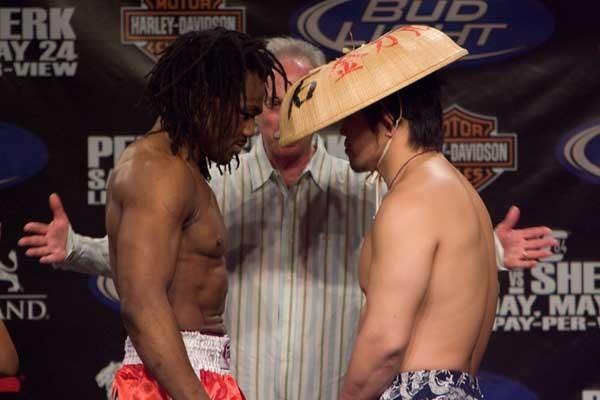 UFC 84 Weigh-In Sokoudjou & Kazuhiro Nakamura